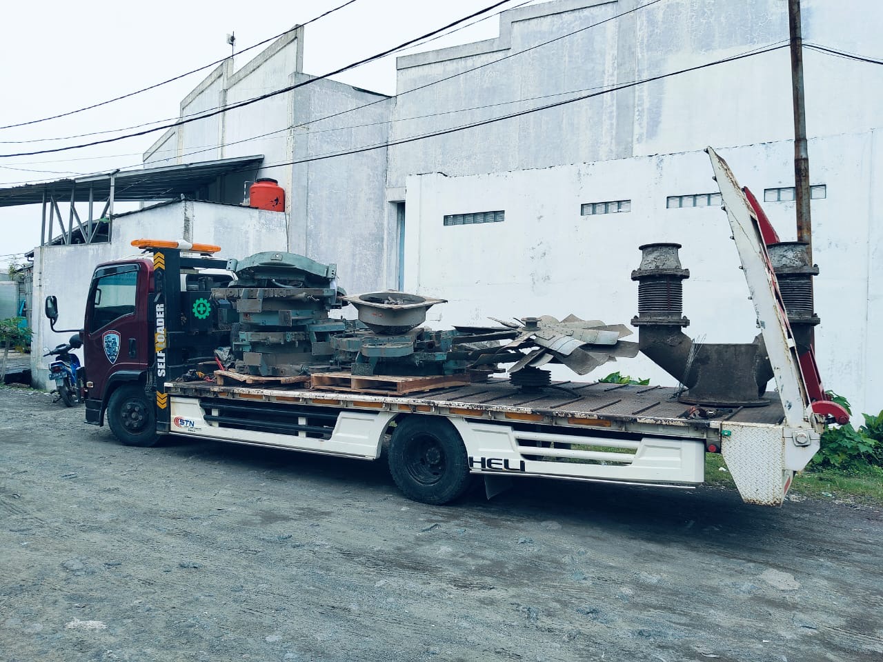 Logistik langsir mesin pabrik - CV. Sakti Trans Nusantara